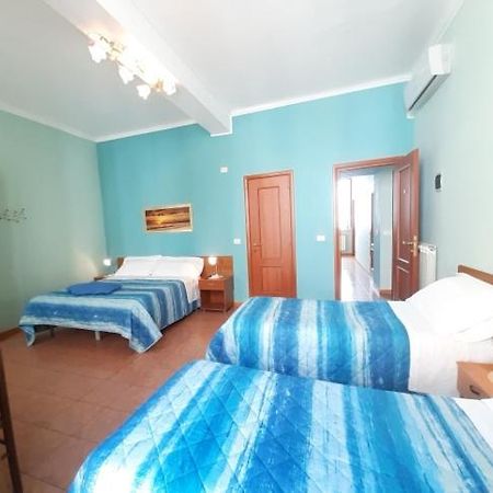 Torino Central-- Rooms And Apartments - Alba Bagian luar foto