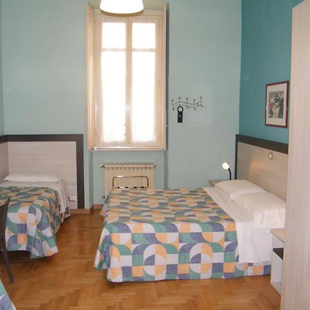 Torino Central-- Rooms And Apartments - Alba Bagian luar foto