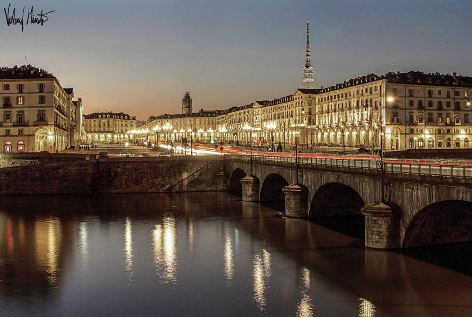 Torino Central-- Rooms And Apartments - Alba Bagian luar foto