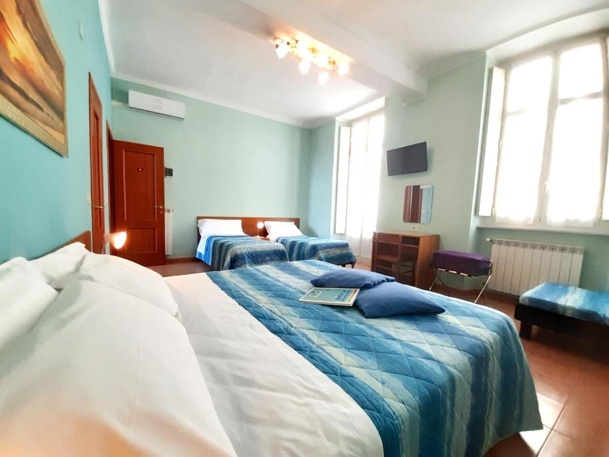 Torino Central-- Rooms And Apartments - Alba Bagian luar foto